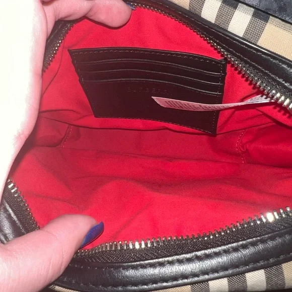 Burberry cross body - Picture 6 of 7